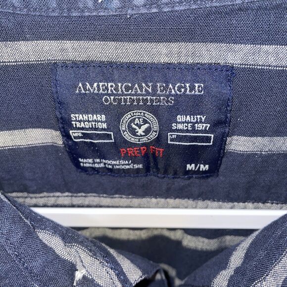 American Eagle Outfitters Dress Shirt Men’s Size Medium Blue Striped Prep Fit LS - Picture 2 of 12